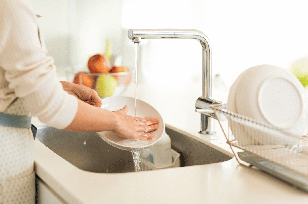 How to Clean and Care for Silicone Tableware